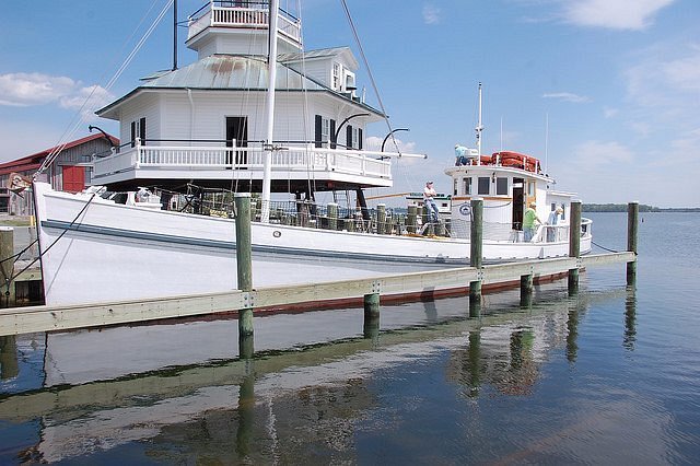 Boat Tours & Cruises (Miles River)